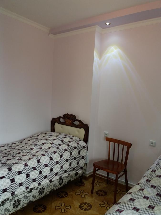 Aida Bed & Breakfast Татев Екстериор снимка