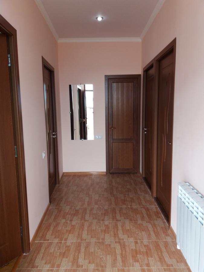 Aida Bed & Breakfast Татев Екстериор снимка